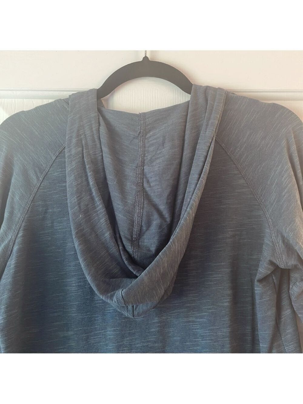 Columbia Hooded Top - Picture 5 of 7